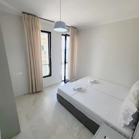 Apartmanhotel Felicia 2*